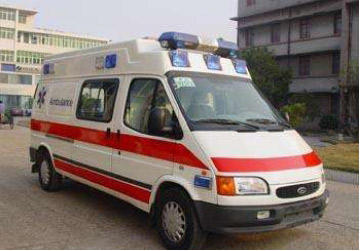 莒县救护车租赁